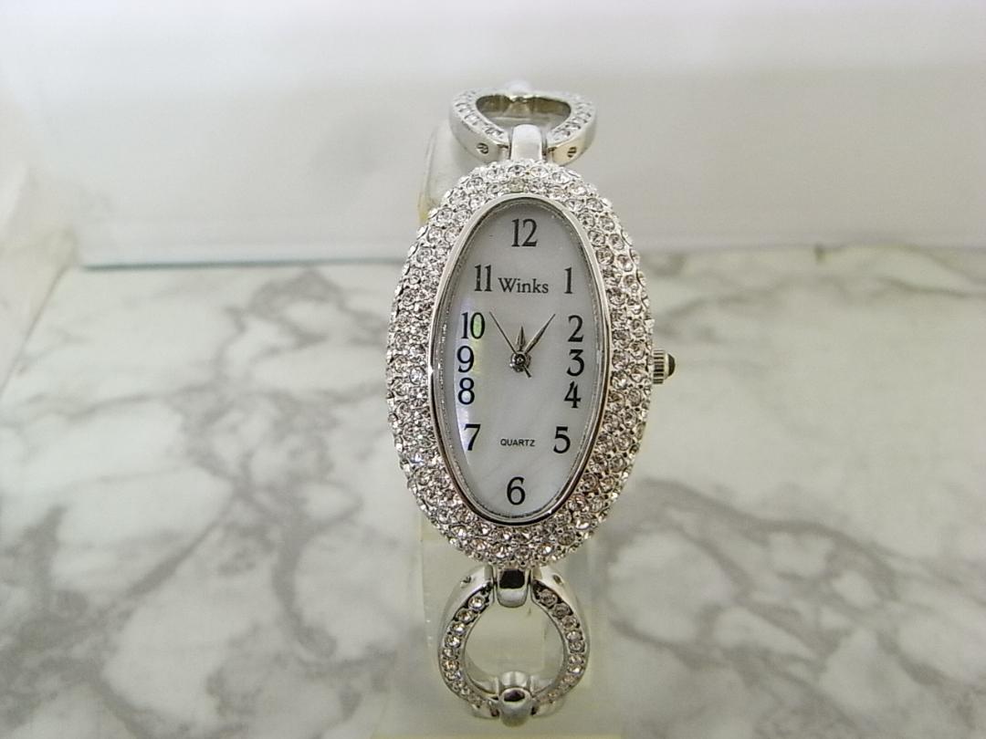 Winks 0414 1222 Analog Quartz Women