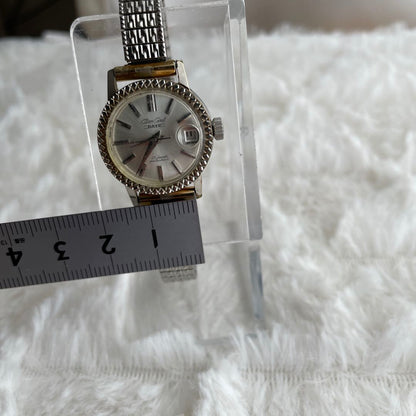 Citizen CAROL Analog Mechanical (Manual) Women Date Vintage Manual Winding Watch