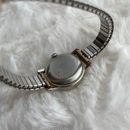 Citizen CAROL Analog Mechanical (Manual) Women Date Vintage Manual Winding Watch