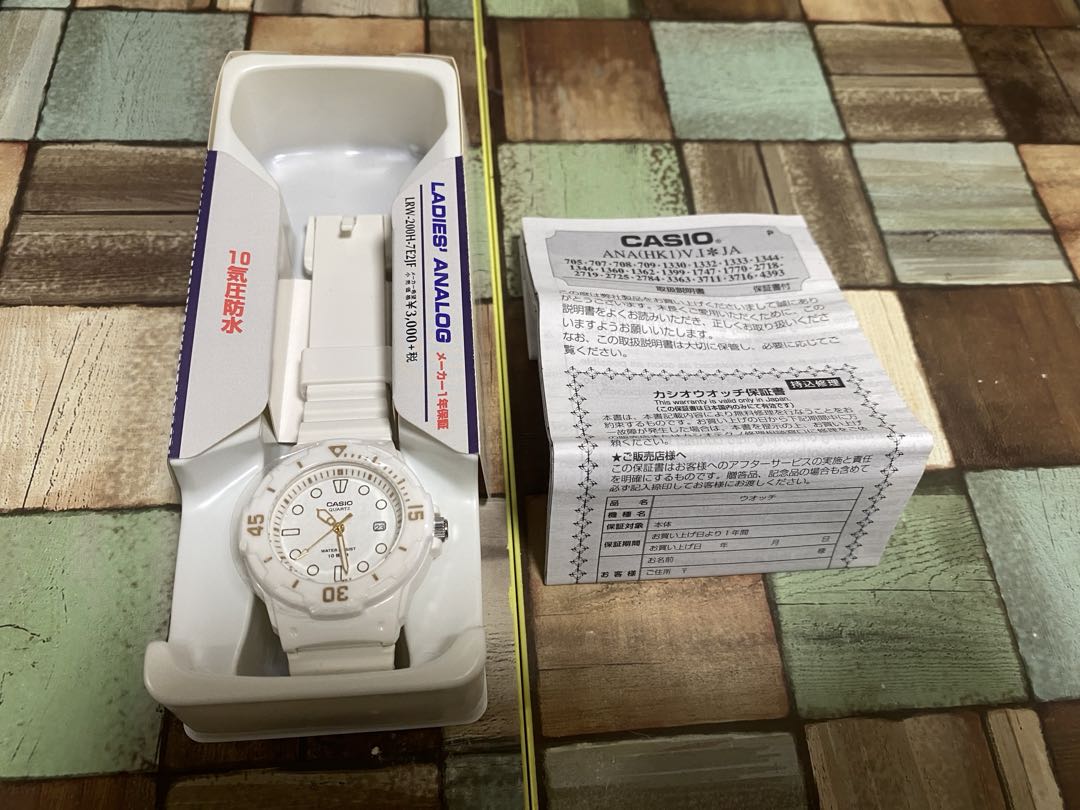 Casio RW-200H-7E2JF Analog Quartz Women