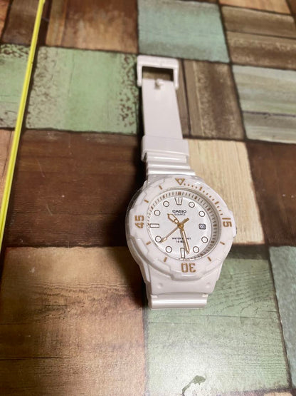 Casio RW-200H-7E2JF Analog Quartz Women