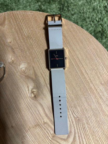 Ete Analog Quartz Women
