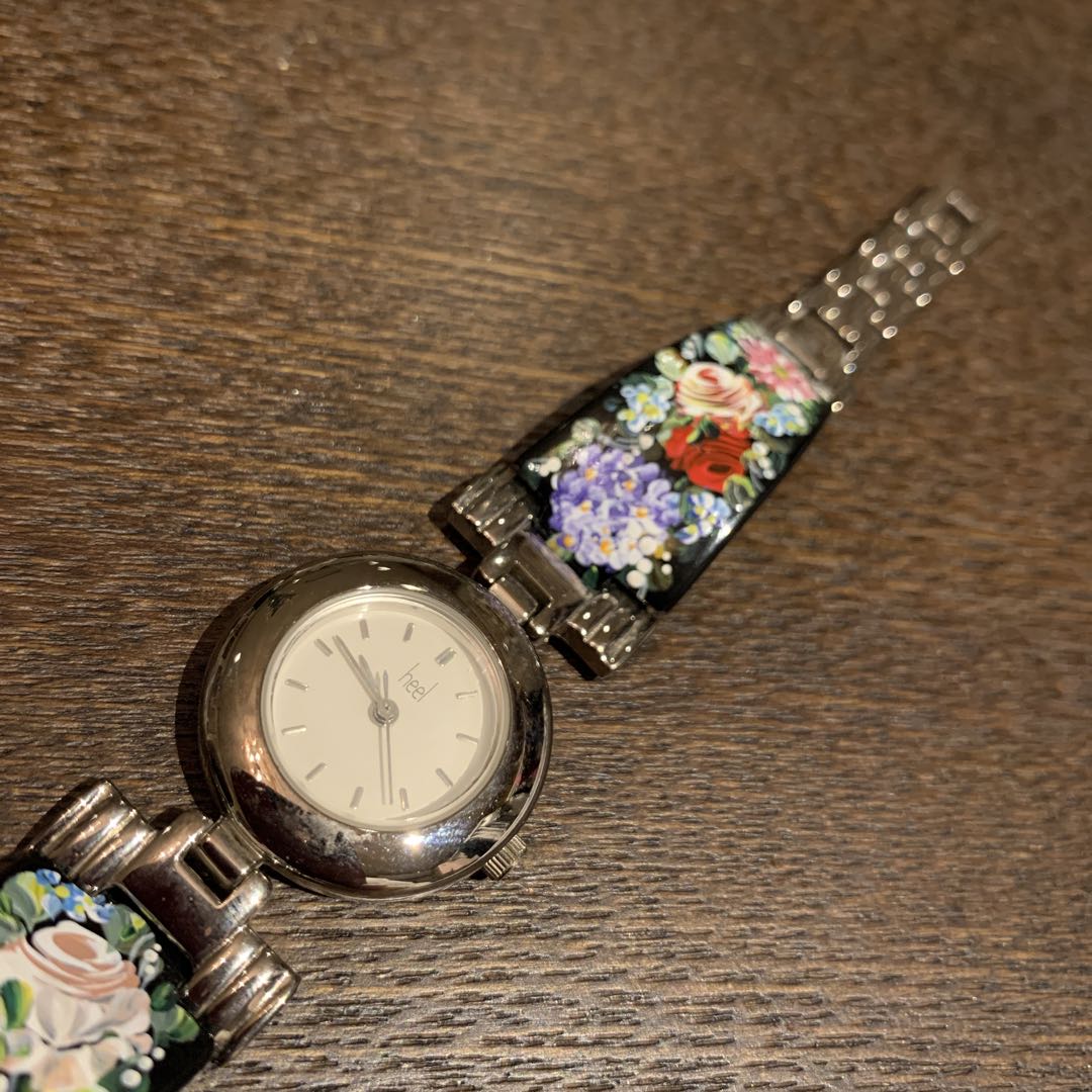 Assendelft Tole Paint Analog Quartz Women