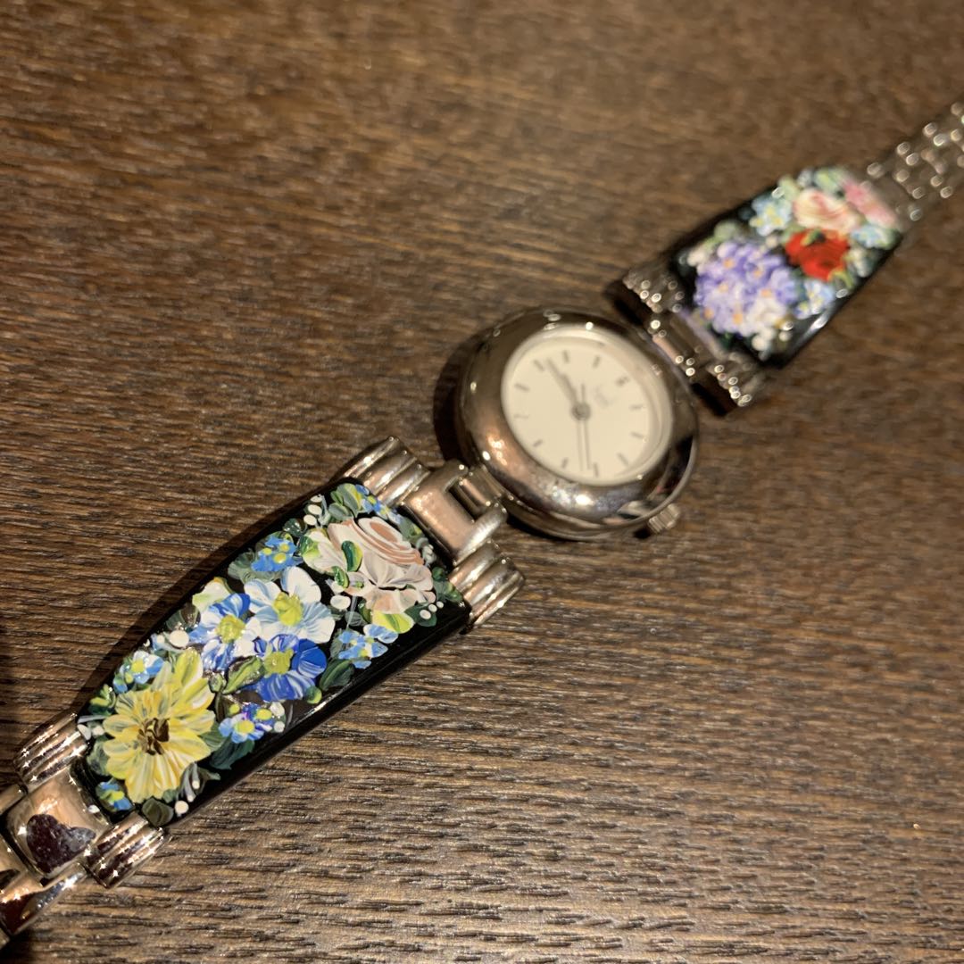 Assendelft Tole Paint Analog Quartz Women