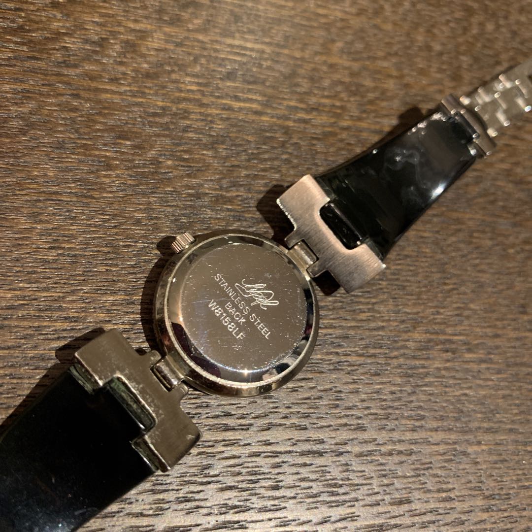 Assendelft Tole Paint Analog Quartz Women