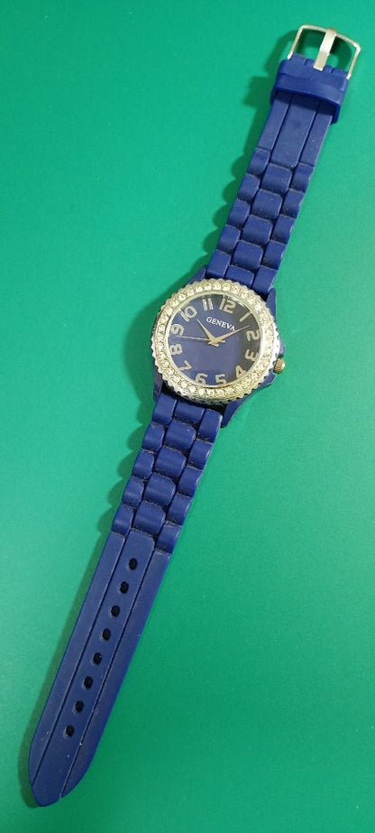 Geneva Analog Quartz Women