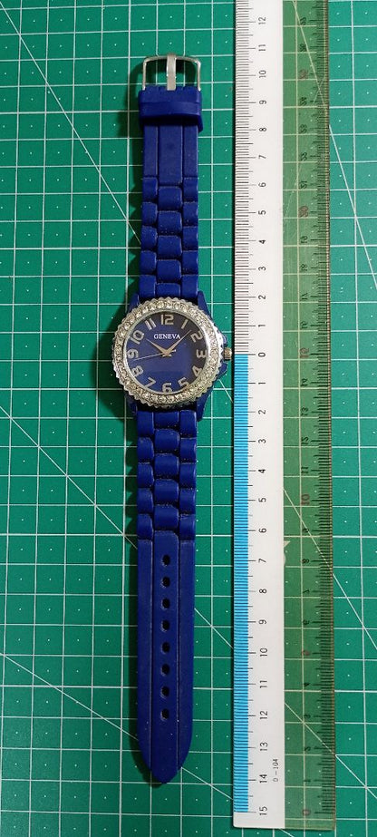 Geneva Analog Quartz Women