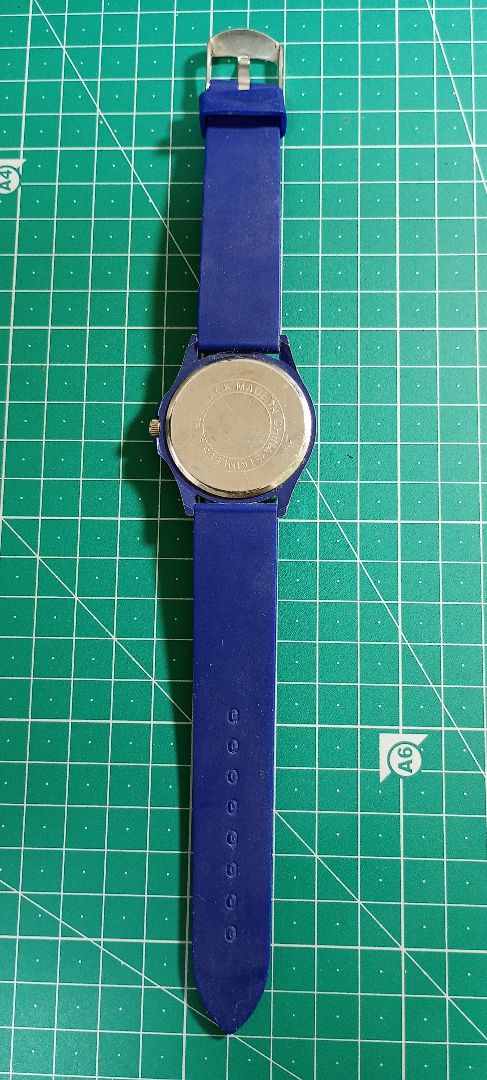 Geneva Analog Quartz Women