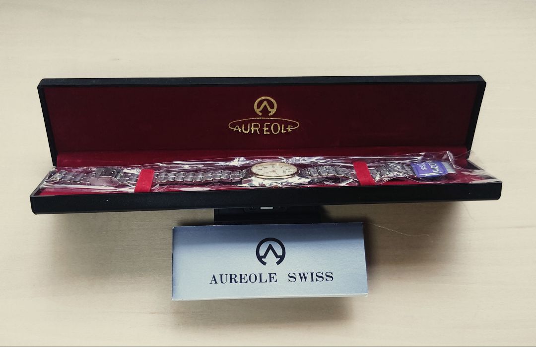 Aureole SW-335M Analog Quartz Women
