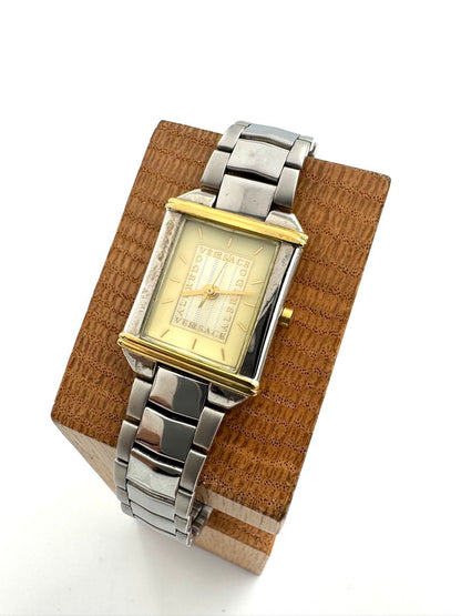 Alfledo Versarce Analog Quartz Women Alfredo Versace Watch For Parts