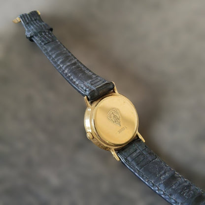 Gucci 3000.L Analog Quartz Women
