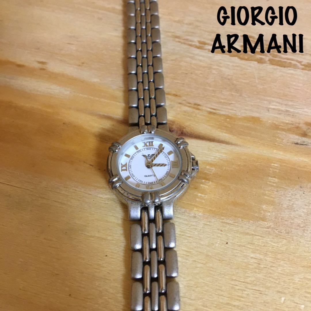 Giorgio Armani Analog Quartz Women