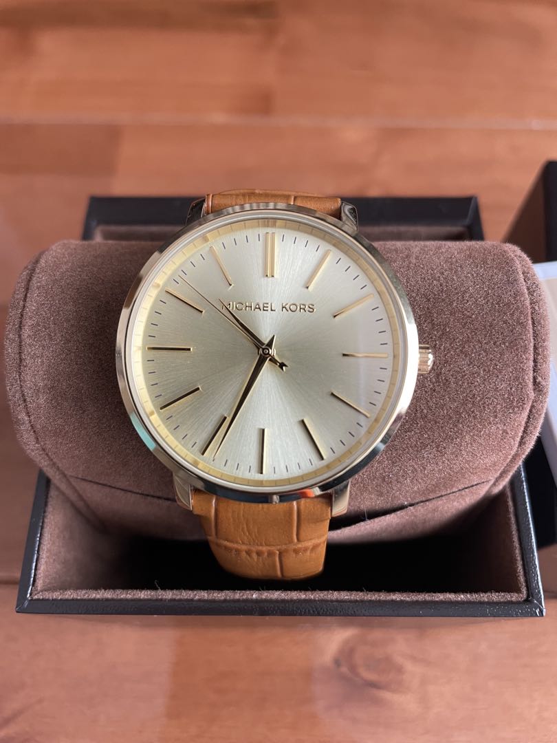 Analog Quartz Women