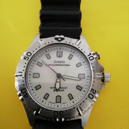 Casio D-748 Analog Quartz Men