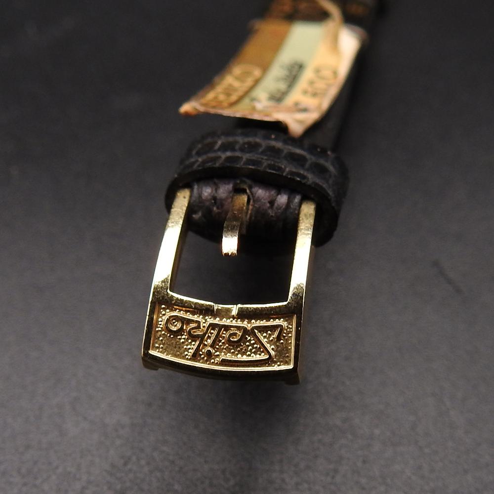 Seiko 1217-ME10 Analog Mechanical (Manual) Women