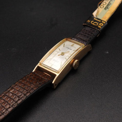 Seiko 1217-ME10 Analog Mechanical (Manual) Women