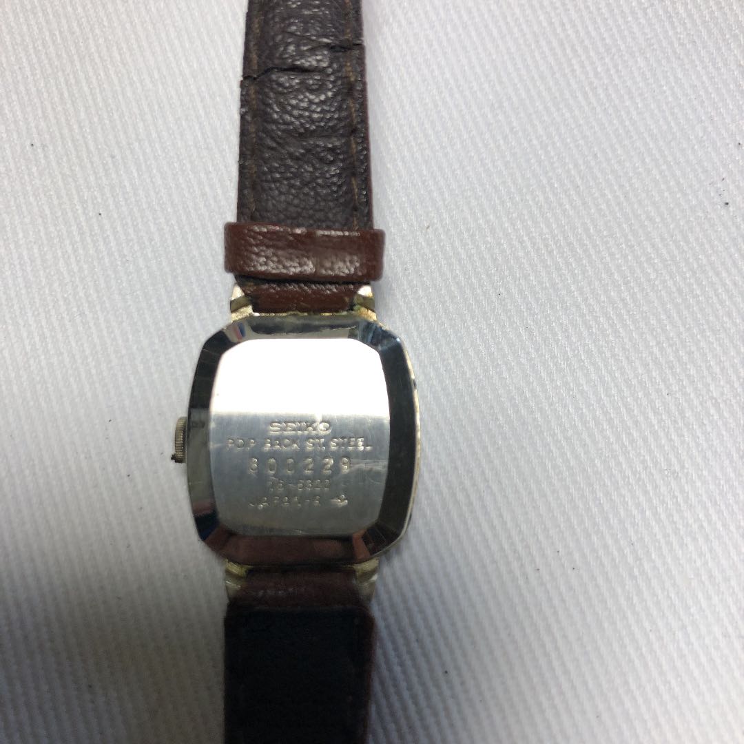 Seiko Analog Mechanical (Manual) Women