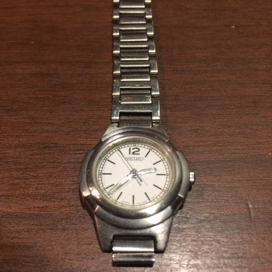 Seiko Analog Quartz Women