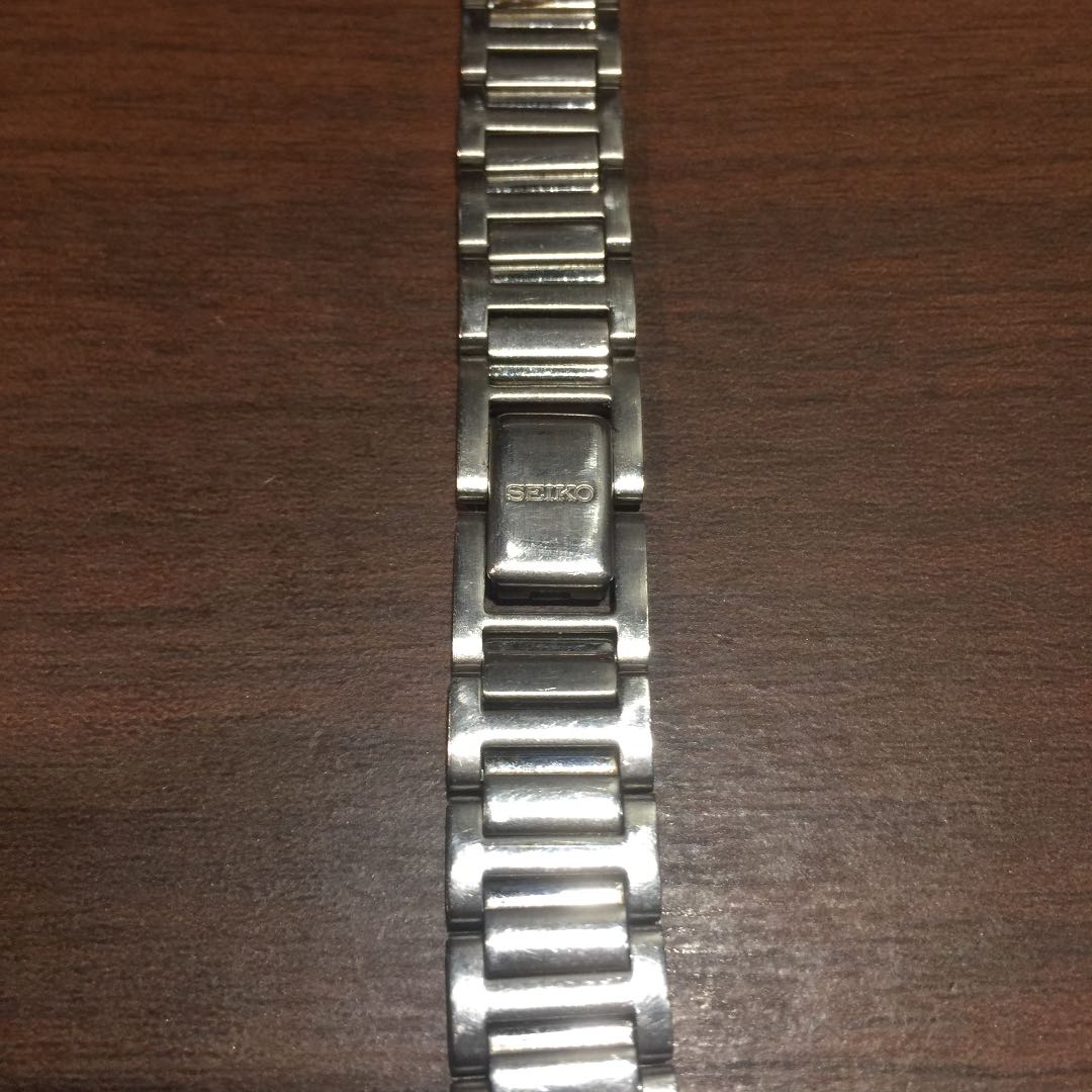 Seiko Analog Quartz Women