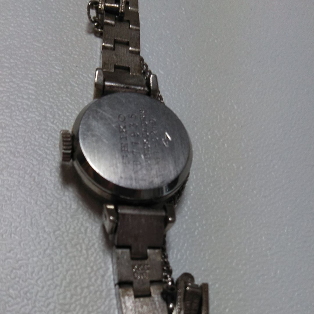 Seiko Analog Mechanical (Manual) Women
