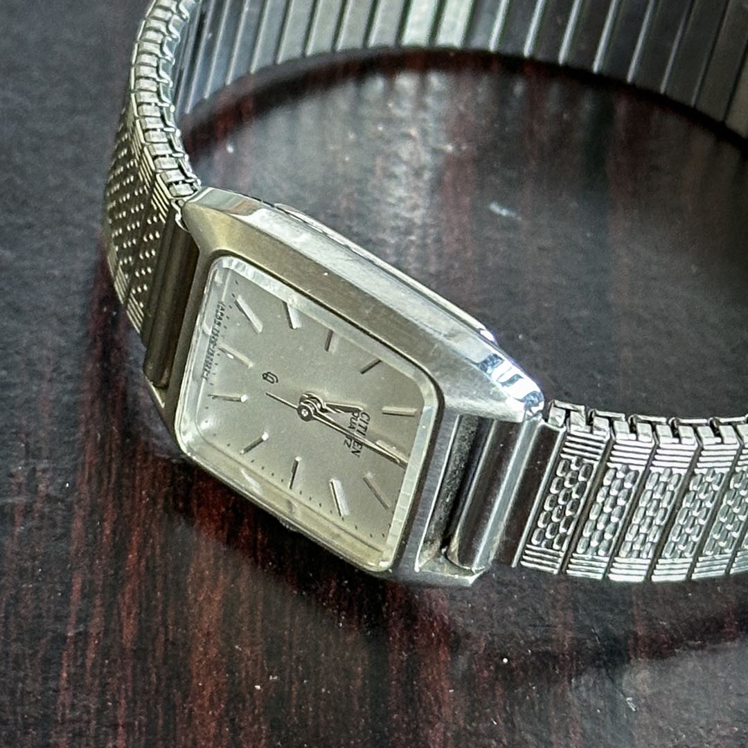 Citizen Analog Quartz Women