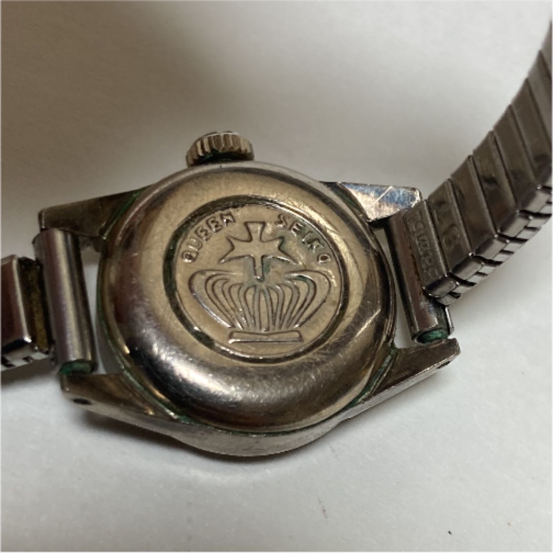 Seiko Diashock diashock Analog Mechanical (Manual) Women