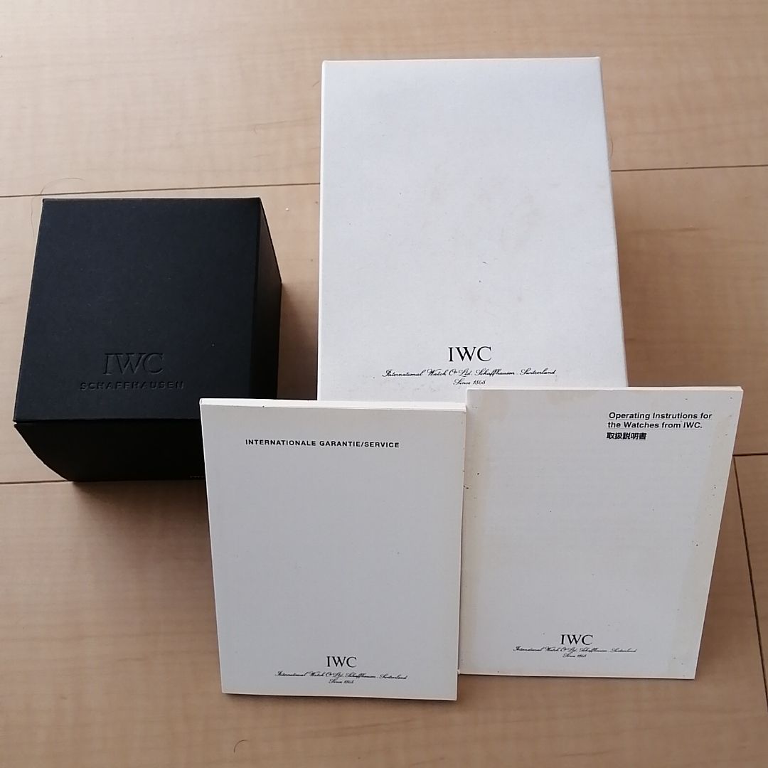 Iwc/international Watch Company Analog Quartz Men