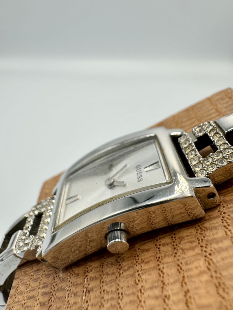 Guess Analog Quartz Women Watch