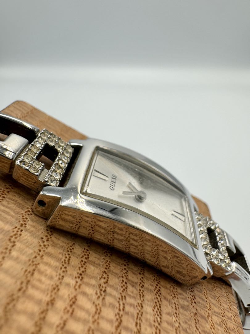 Guess Analog Quartz Women Watch