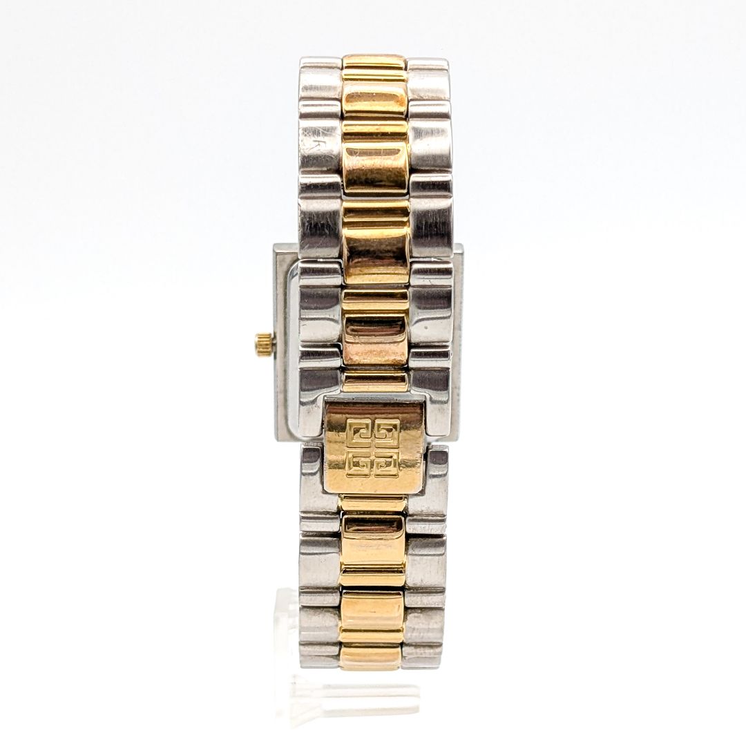 Givenchy Analog Quartz Men 稼働 ジバンシー Watch Boy’Ｓ スクエア ゴールド ロゴ
