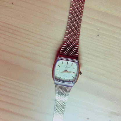 Junchans Analog Quartz Women