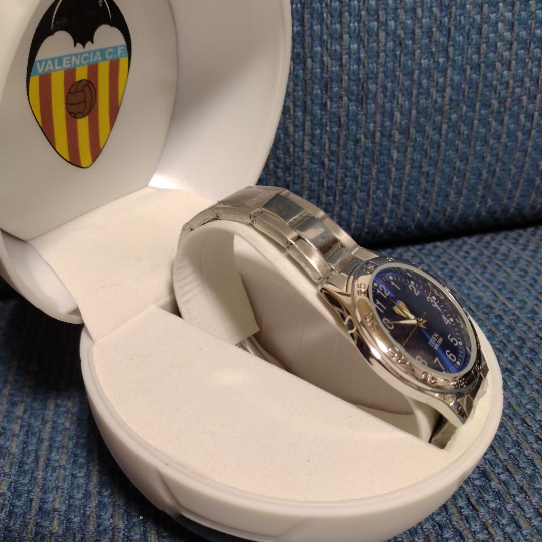 Valencia Analog Quartz Men