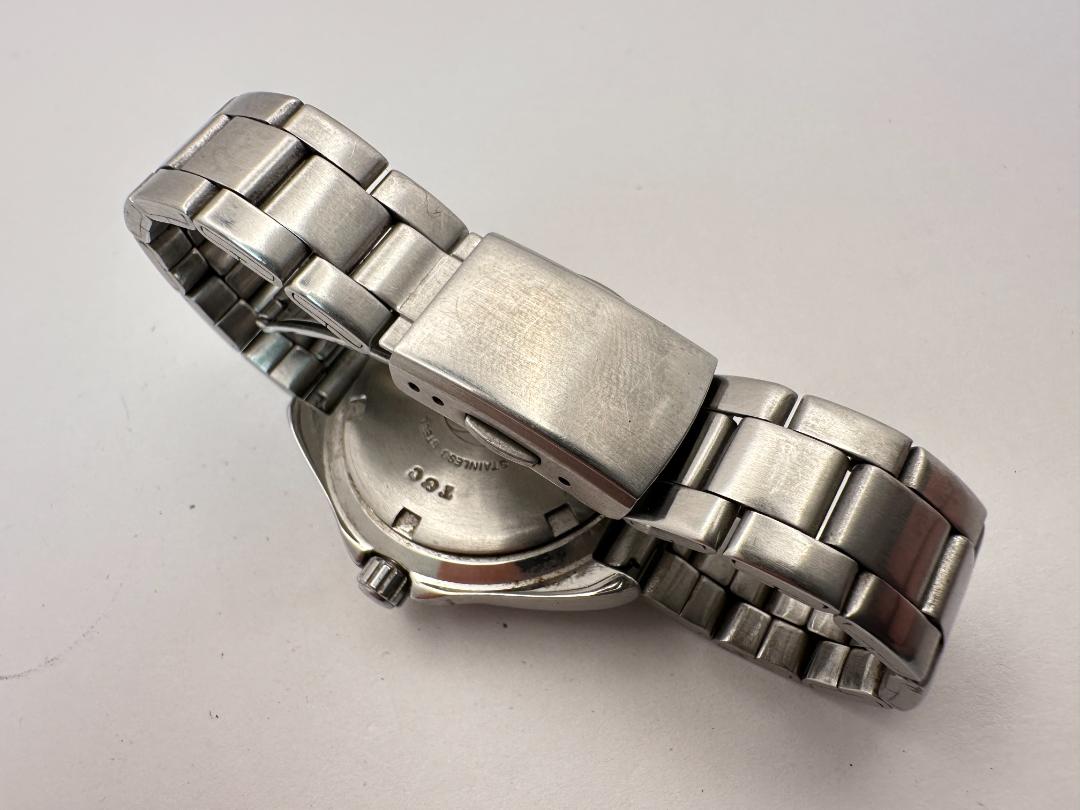 Town & Country Surf Ladies Wristwatch 32mm Analog Quartz 200m Water Resist