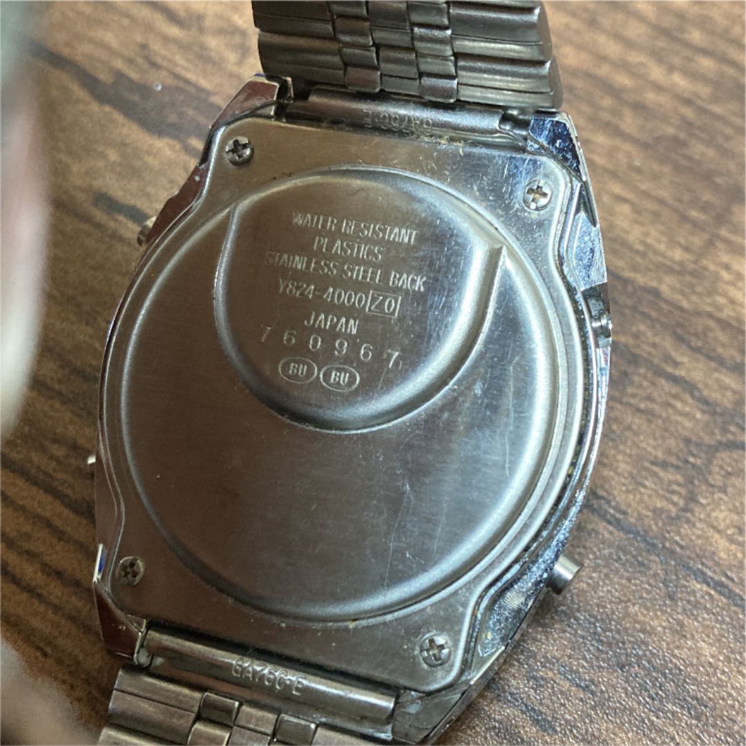 Seiko Alba VOICE ALARM Y824-4000 Digital Quartz Men