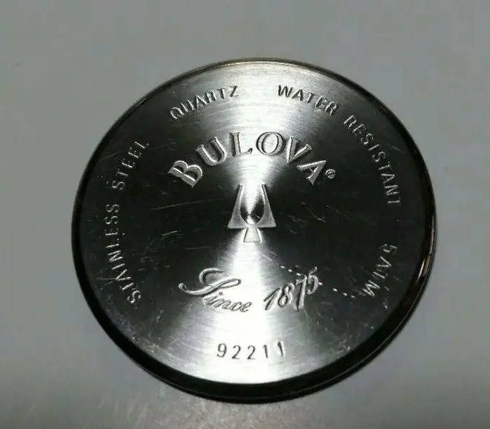 Analog Quartz Men Men Bulova Case Back