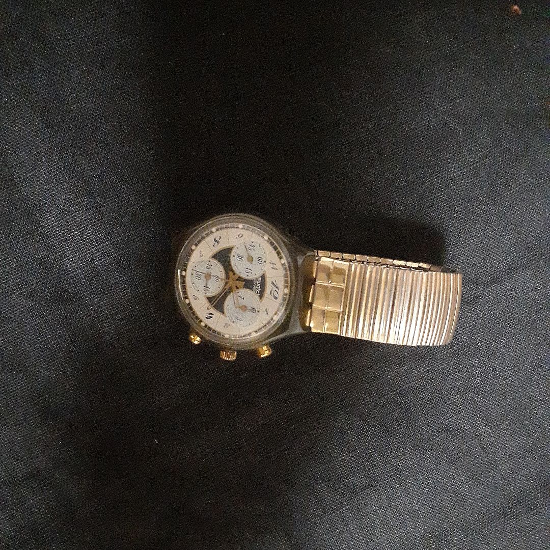 Swatch Analog Quartz Women