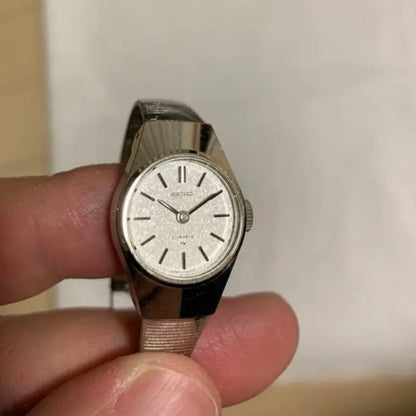Seiko Analog Mechanical (Manual) Women