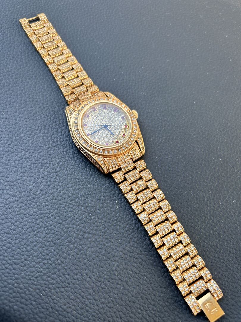 Louila Sale Analog Quartz Men ルイラセール 12Pルビー宝飾時計 Working Item