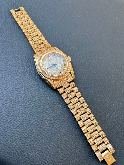 Louila Sale Analog Quartz Men ルイラセール 12Pルビー宝飾時計 Working Item