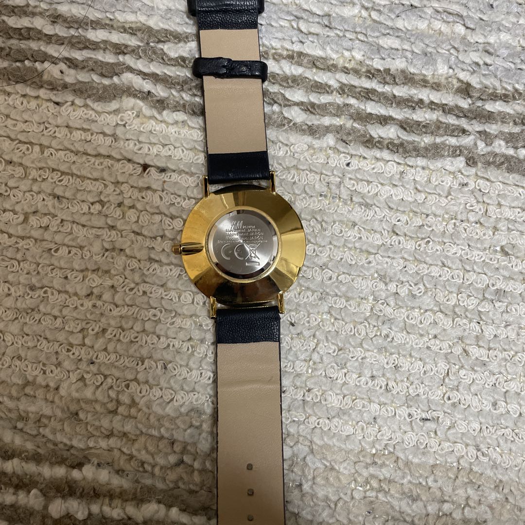H&m Analog Quartz Women
