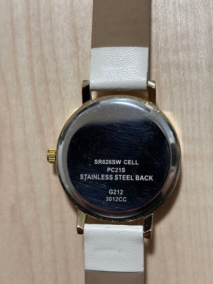 Finano Analog Quartz Women フィナノ ホワイトレザー Watch これ以上値下げはしません