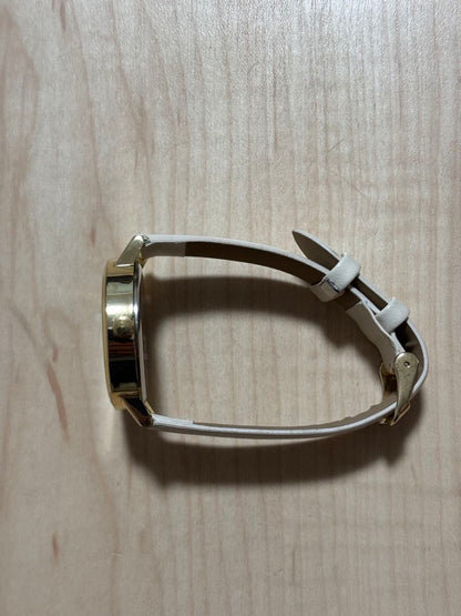 Finano Analog Quartz Women フィナノ ホワイトレザー Watch これ以上値下げはしません