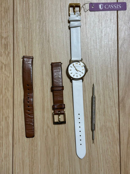 Marc By Jacobs Analog Mechanical (Manual) Women