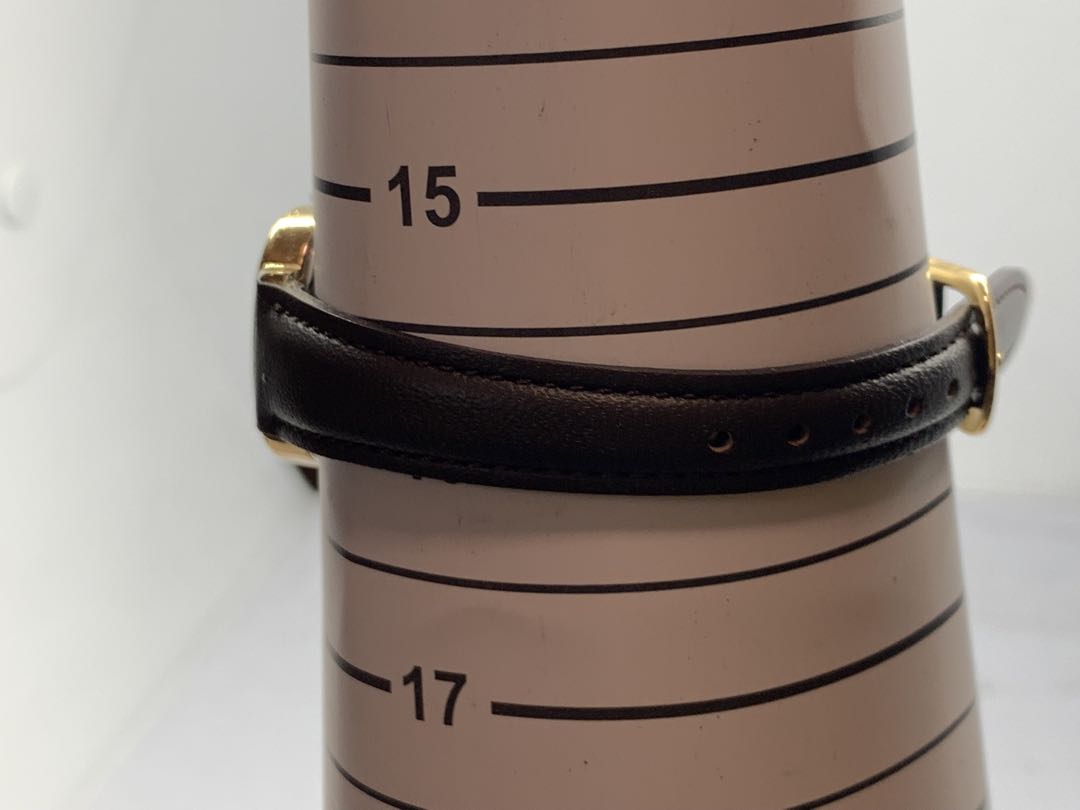 Rado Analog Mechanical (Manual) Women
