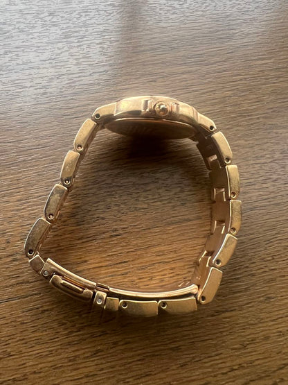 Seiko wired Analog Quartz Women