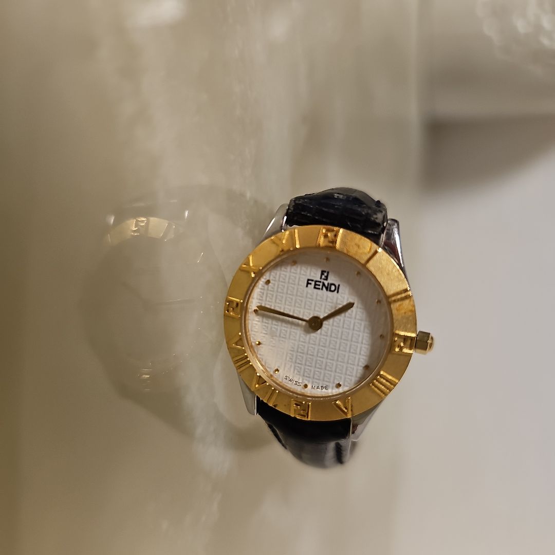 Fendi Analog Quartz Women