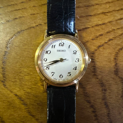Seiko 360092 Analog Quartz Women