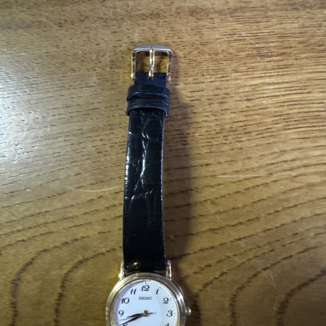 Seiko 360092 Analog Quartz Women