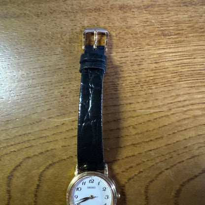 Seiko 360092 Analog Quartz Women