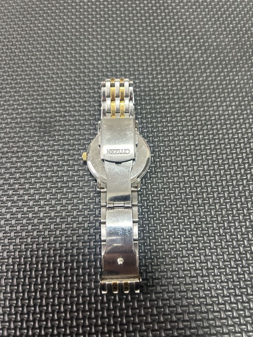 Citizen Analog Quartz Men